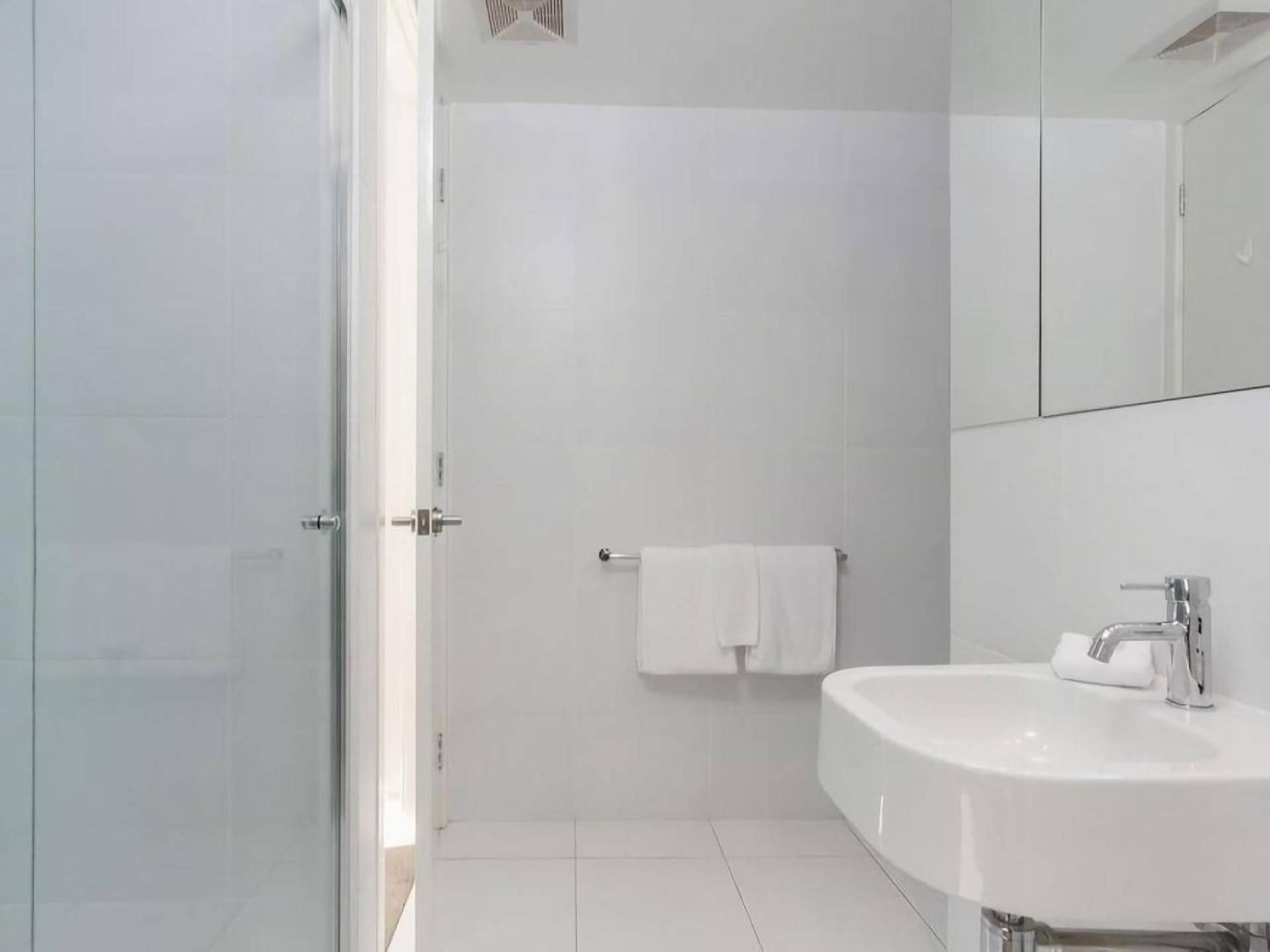 Trieste - Kingston Apartment Κανμπέρα Εξωτερικό φωτογραφία