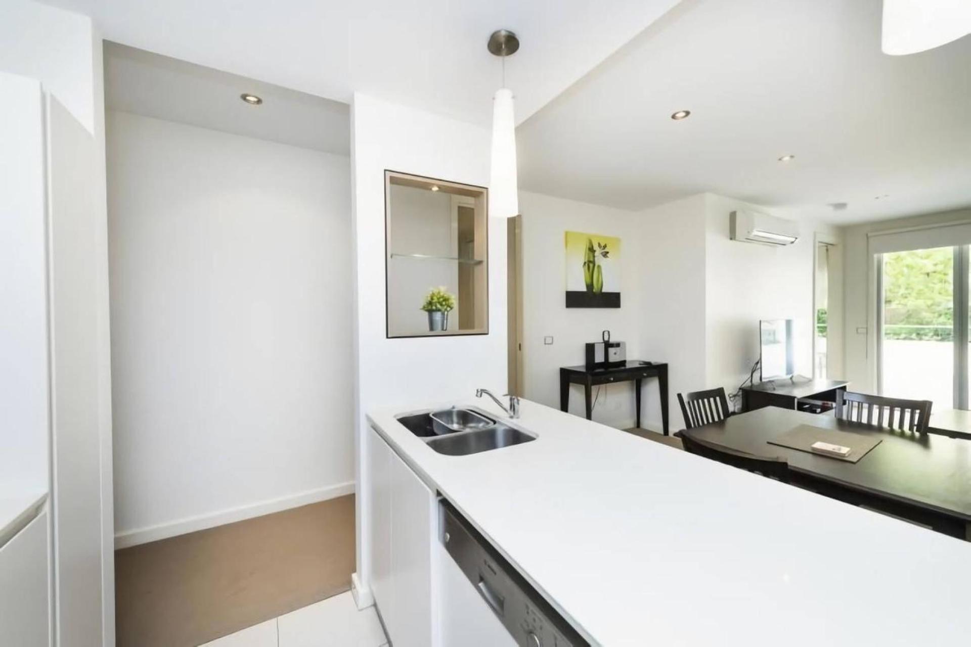 Trieste - Kingston Apartment Κανμπέρα Εξωτερικό φωτογραφία