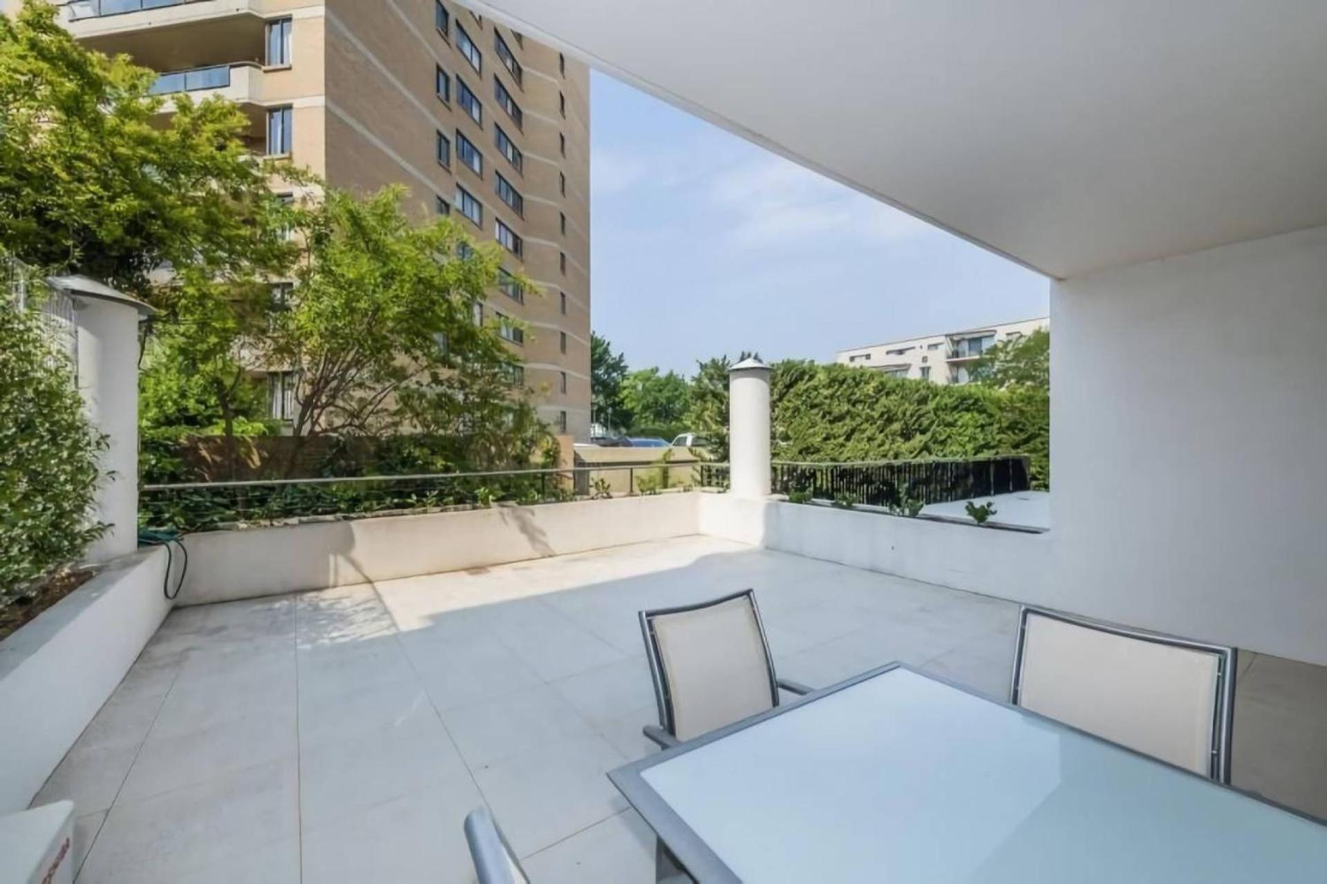 Trieste - Kingston Apartment Κανμπέρα Εξωτερικό φωτογραφία